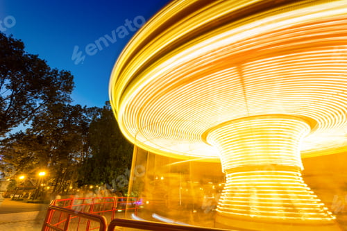 Preview: Merry-go-round light