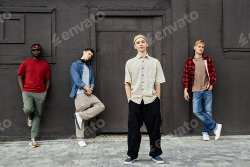 Preview: Male Street Fashion