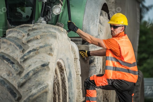 Preview: Heavy Machinery Operating