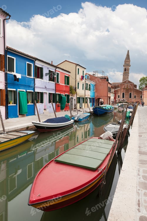 Preview: Colorful houses of Burano