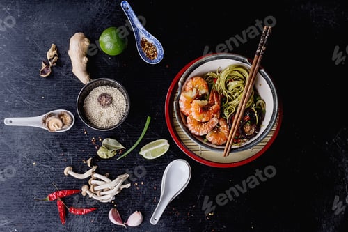 Preview: Green tea soba noodles with shrimp