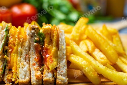 Preview: Chicken Club Sandwich Restaurant Style