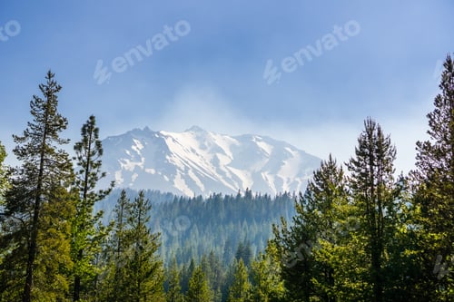 Preview: Lassen Peak in Lassen Volcanic National Park
