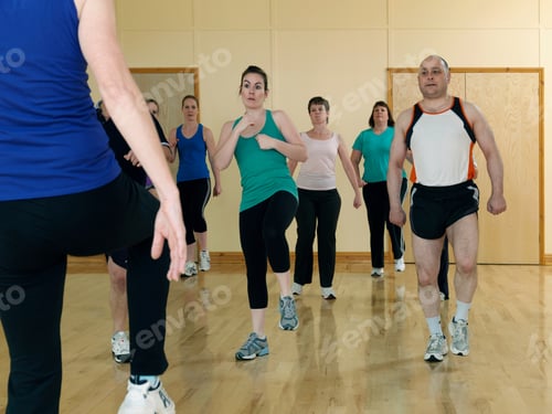 Preview: aerobic exercise at gym