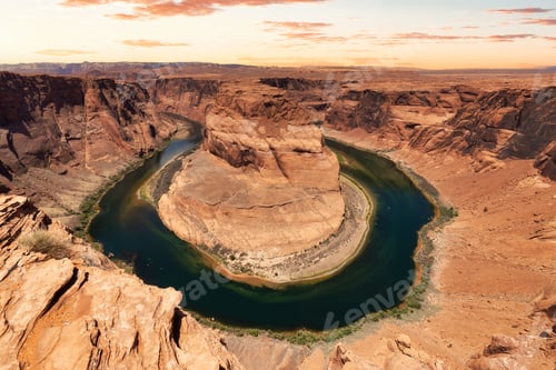 Preview: Horseshoe Bend in Page, Arizona, United States.