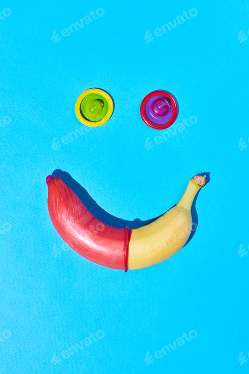 Preview: Single Banana with Condoms