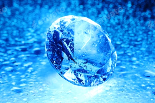 Preview: Big and beautiful jewel in blue light