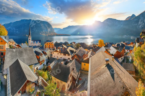 Preview: Stunning view of famous Hallstatt mountain village with Hallstatter lake.