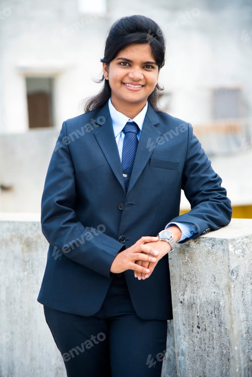 Preview: Cheerful Indian young business woman, attractive Indian businesswoman.