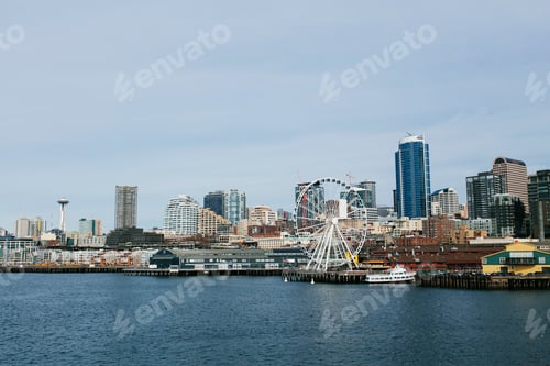 Preview: Seattle cityscape from Puget Sound, Washington State, USA