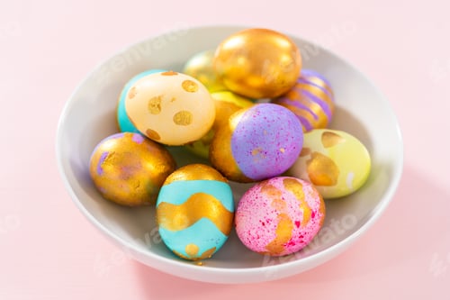 Preview: Easter eggs