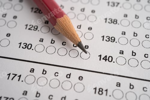 Vista previa: Answer sheets with pencil drawing fill to select choice, education concept.