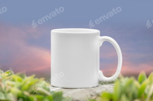 Preview: mockup, realistic, mug, advertisement