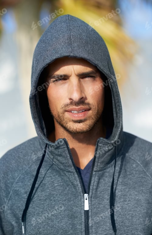 Preview: Handome in his hood