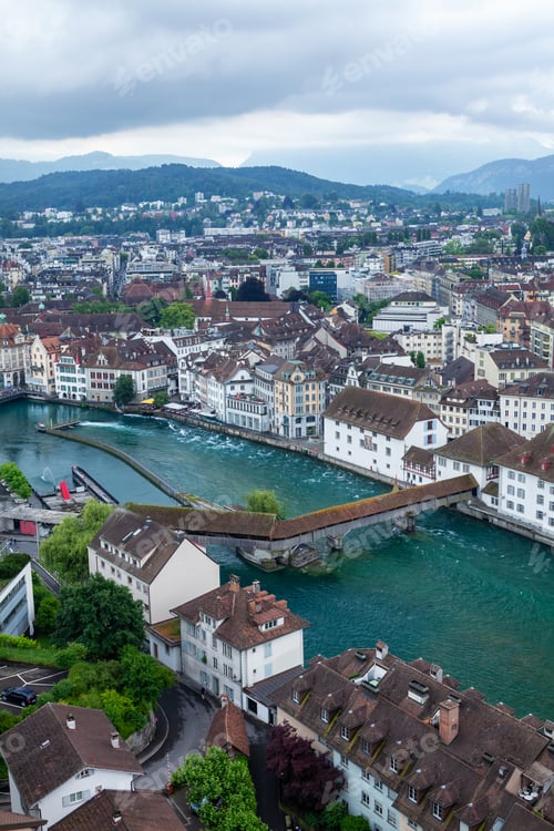Preview: Panoramic view of historic city center of Lucerne