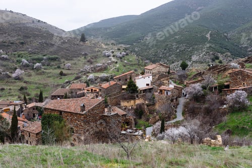 Preview: Panoramic view of the old and touristic village of Patones