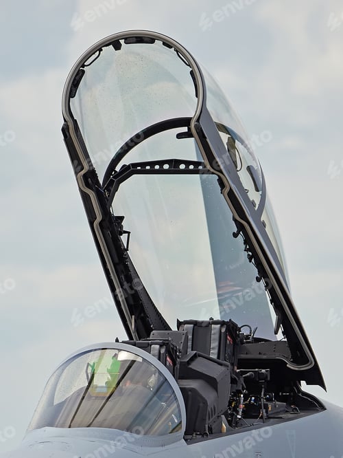 Preview: Fighter jet cockpit