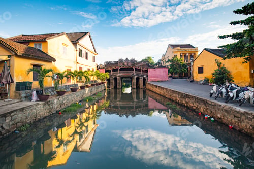 Preview: Japanese Covered Bridge in Hoi An