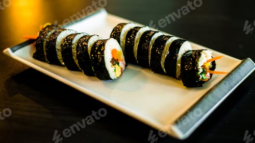 Preview: Korean food kimbap at Gwangju foodmart, South Korea