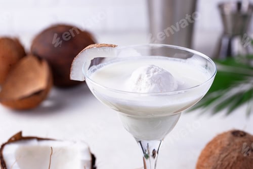 Preview: Coconut Margarita cocktail with ice cream
