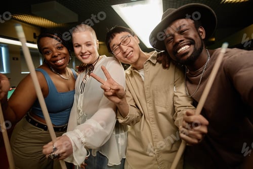 Preview: Friends Taking Selfie in Billiard Club