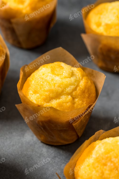 Preview: Homemade Sweet Corn Bread Muffins