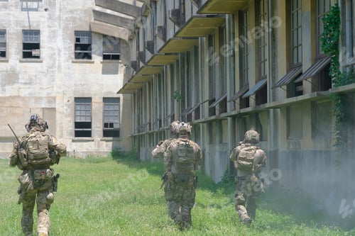 Preview: Soldier in civil war, ruin building.