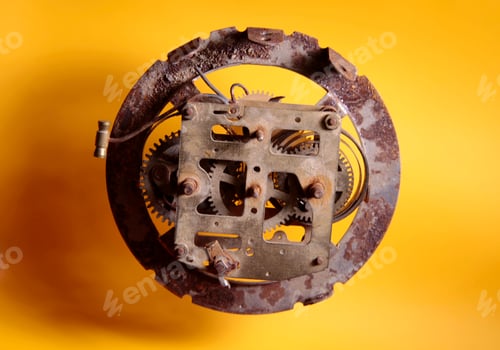 Preview: Close-up of the mechanism of an old watch.
