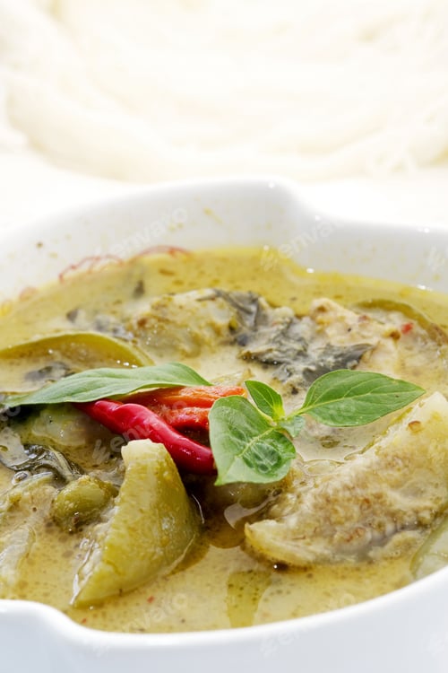 Preview: Green Curry With Coconut Milk