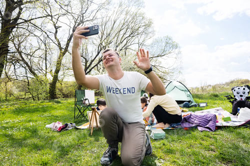 Preview: Outdoor family picnic