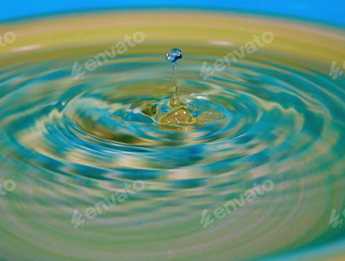 Preview: Drop of water or fluid created a ripple