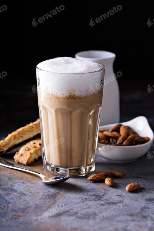 Preview: Coffee latte with almond milk