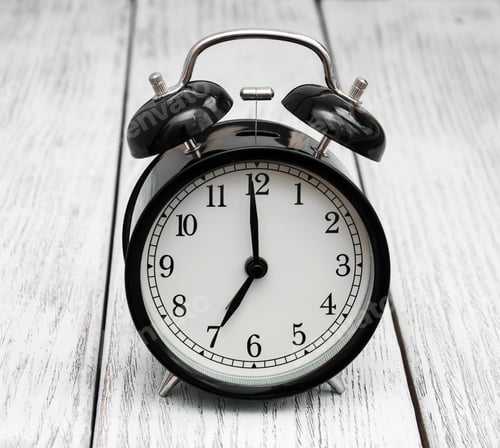 Preview: Black alarm clock