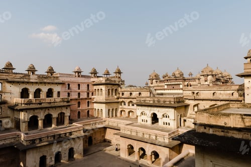 Preview: Historic Orchha Fort in India, with its intricate architecture and majestic walls