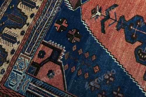 Preview: Textures and patterns in color from woven carpets