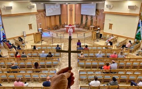 Preview: Christian worship on Palm Sunday in Abu Dhabi