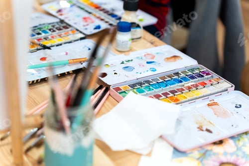 Preview: Art school supplies for watercolor painting class