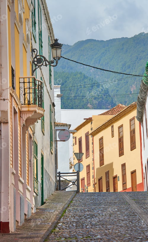 Preview: Santa Cruz - La Palma, Canary Islands