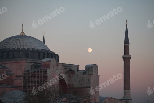 Preview: Full moon above Sultan Ahmet mosque