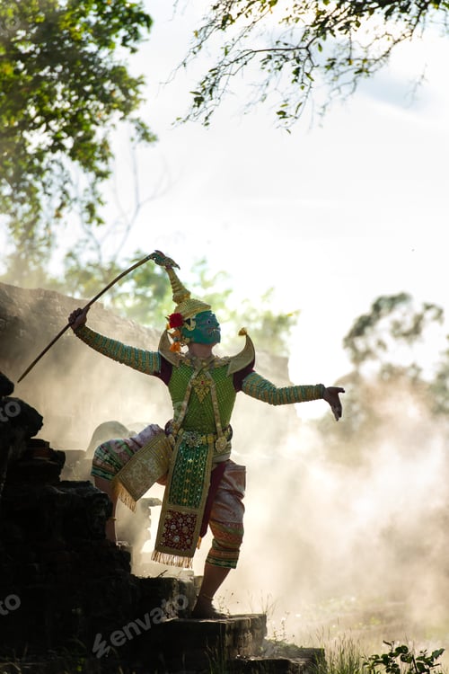 Preview: Khon, Is a classical Thai dance in a mask in the Ramayana literature,