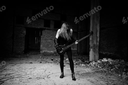Preview: Portrait of gothic woman musician