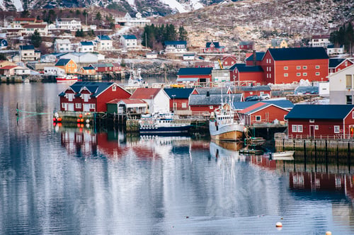Preview: Reine fishing village and ocean, Norway