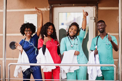 Preview: Group of african doctors