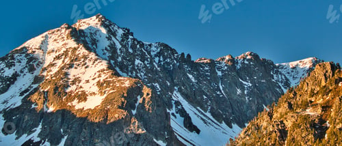 Preview: Sunrise over the mountains