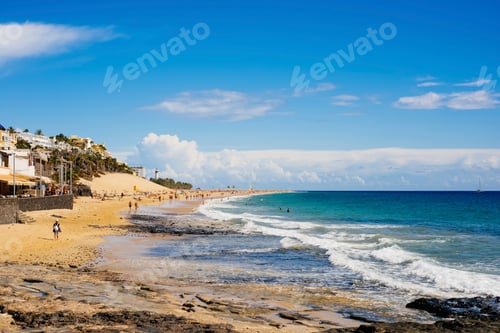 Preview: Beach day under the clear blue sky