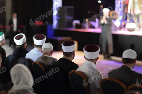 Preview: Imam talking at a ramadan event concert