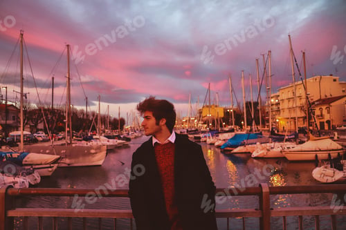 Preview: Dreamy boy