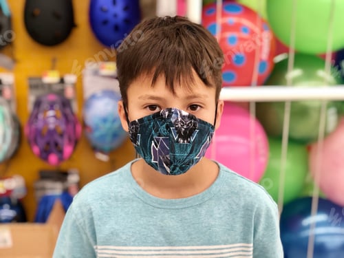 Preview: Boy in mask in the store