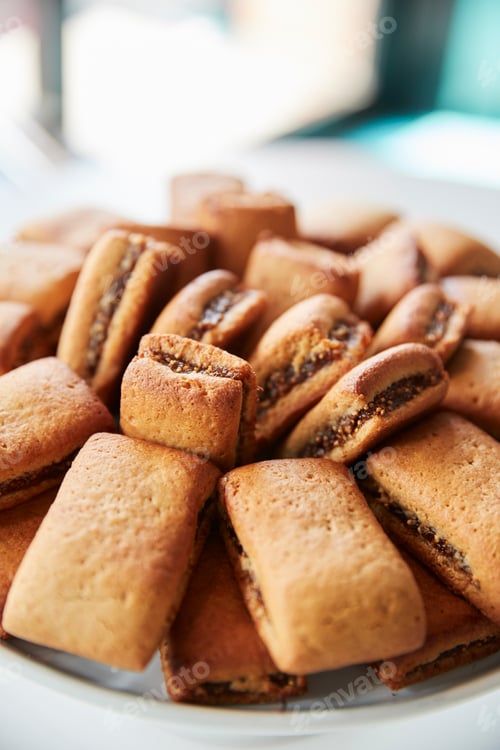 Preview: Display Of Freshly Baked Fig Cookies In Coffee Shop