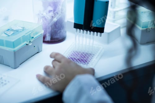 Preview: Scientist conducting medical testing in a laboratory